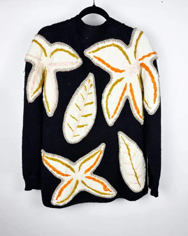 Saco negro con flores antonia