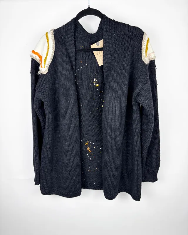 Saco negro con flores antonia