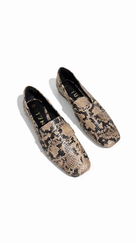 Mocasin nuevo rotunda