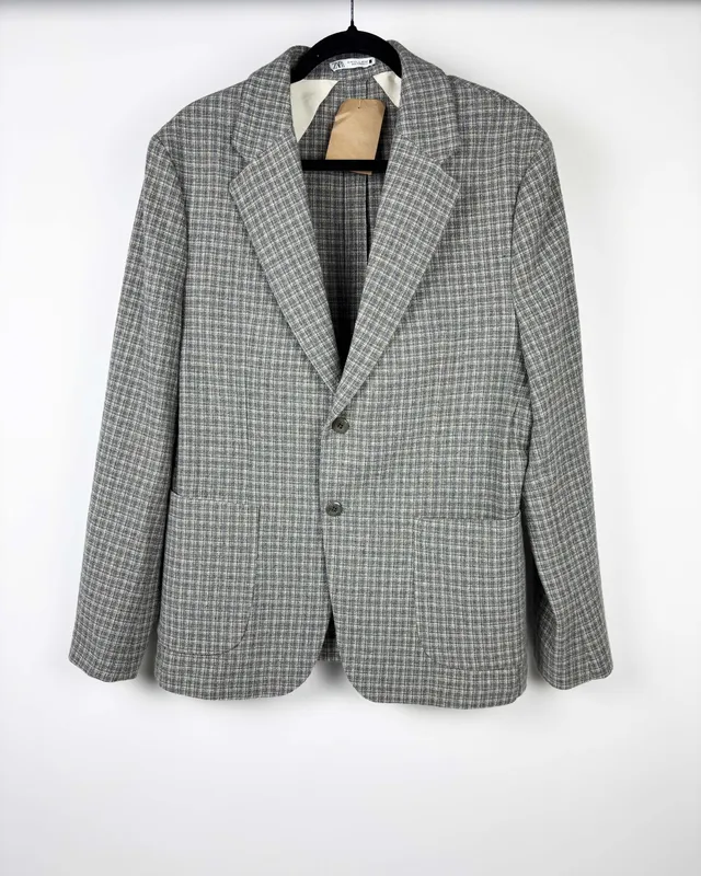Blazer cuadrille gris y crudo zara
