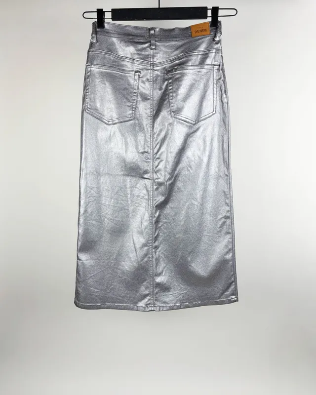 Pollera larga plateada lemon