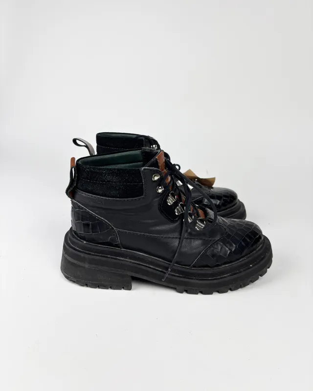 Borcegos negros amen