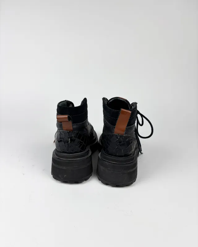 Borcegos negros amen