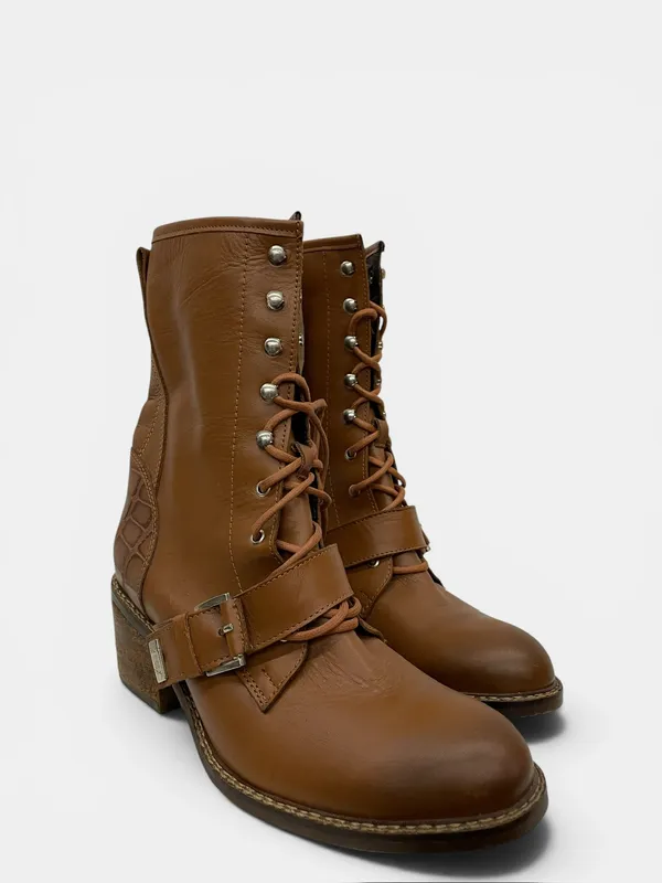 Botas mi libertad cuero acordonadas