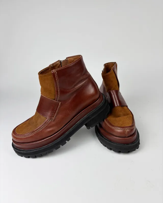 Borcegos marrones rotunda