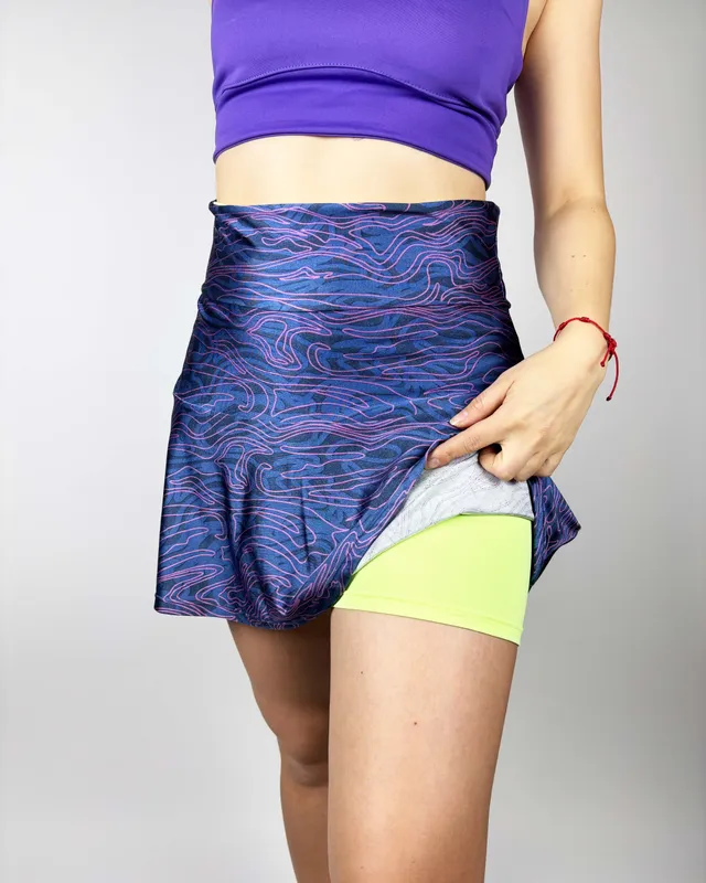 Pollera deportiva azul renner