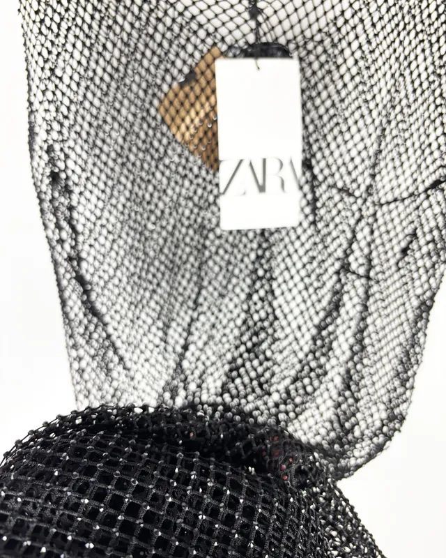 Vestido red negra zara