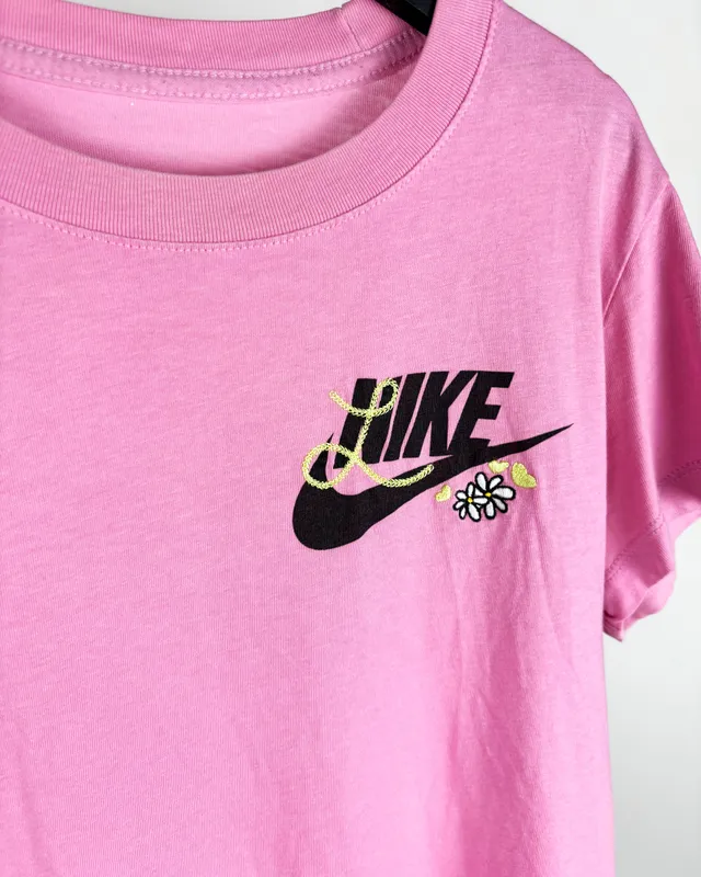 Remera rosada nike