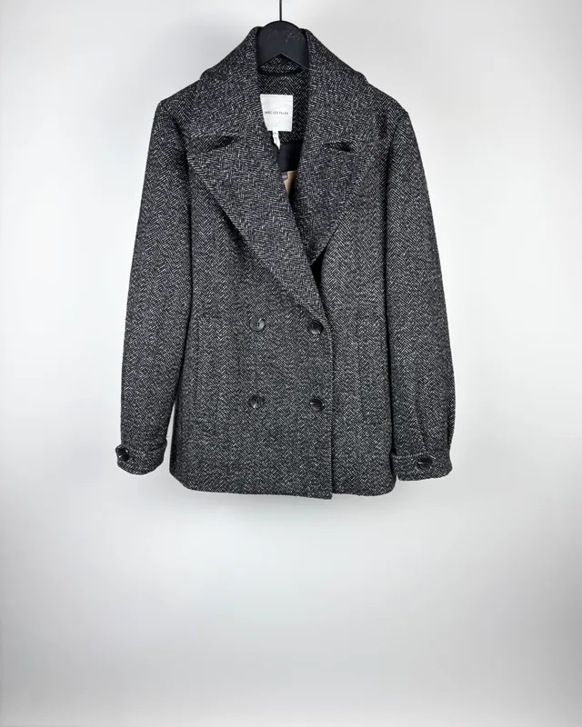 Tapado negro espigado avec les filles