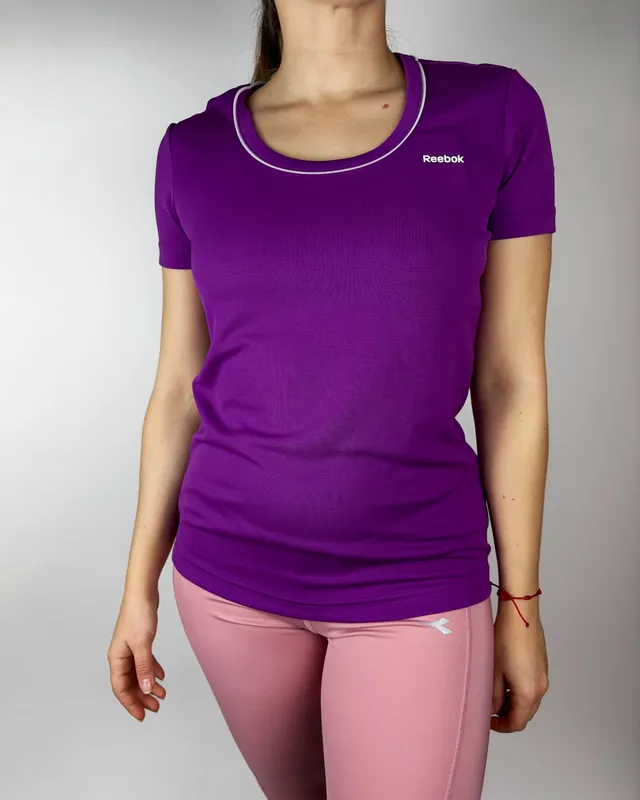 Remera deportiva violeta reebok