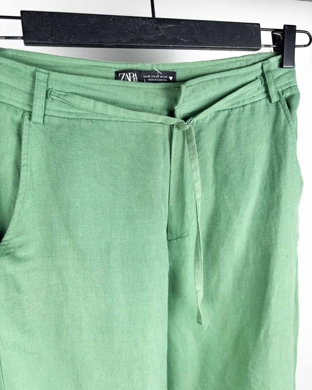 Pantalon verde zara