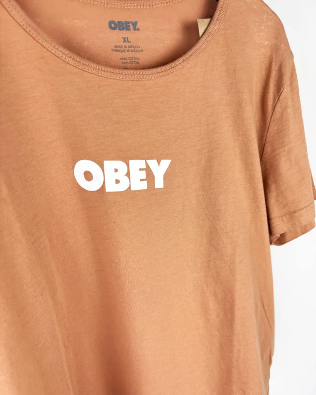 Remera marron obey