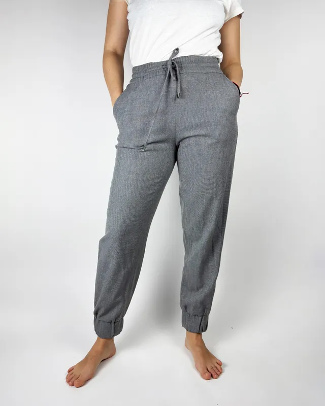 Pantalon gris c/puños zara