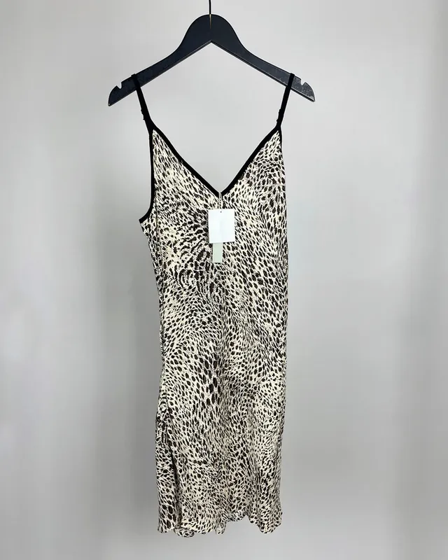 VESTIDO ESTAMPADO PACIFIC REPUBLIC by PULL&BEAR 