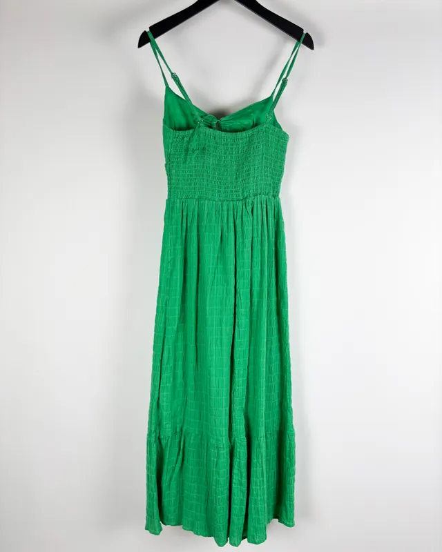 Solera verde bershka