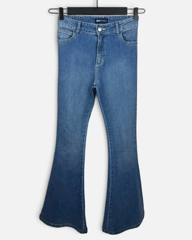 Jean semi oxford  47 street