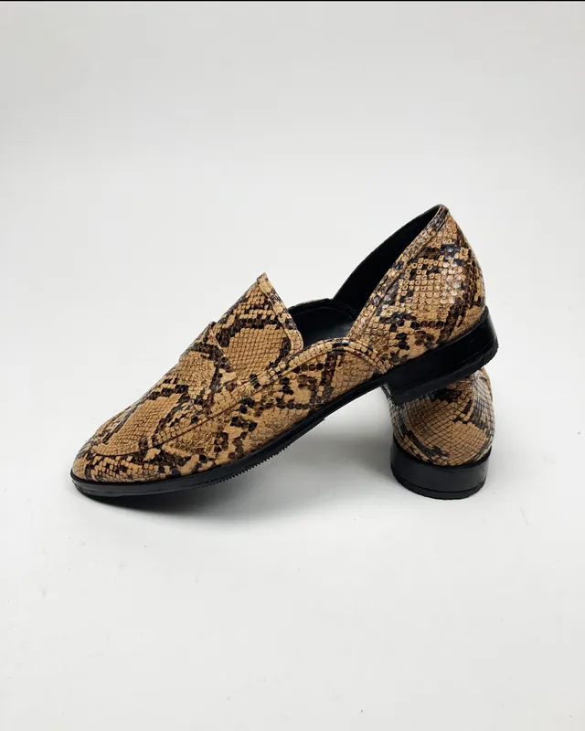 Mocasines serpiente zara