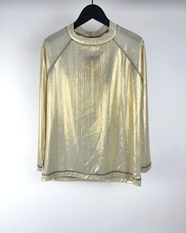 Remera dorada limite