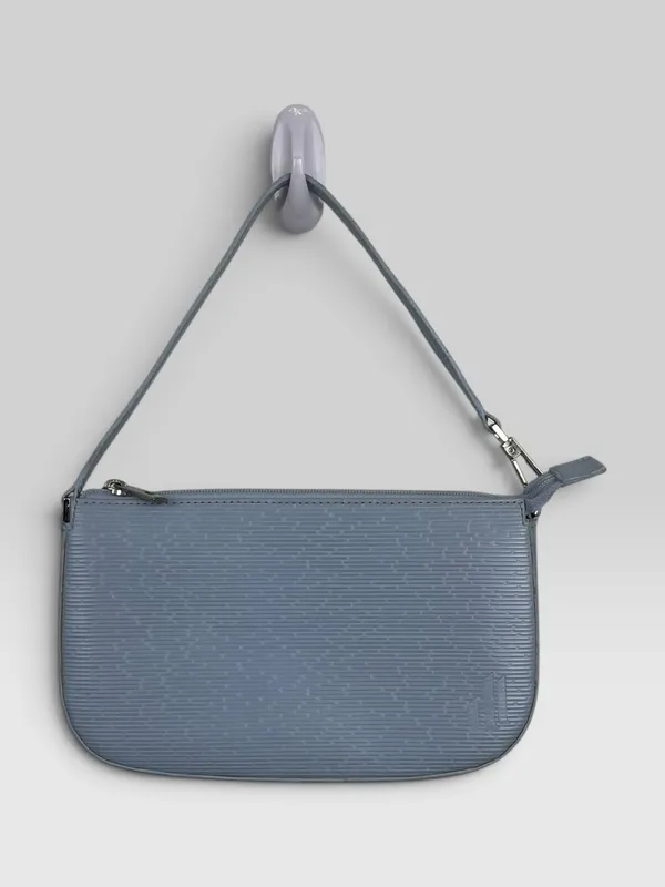 Cartera chica celeste datelli