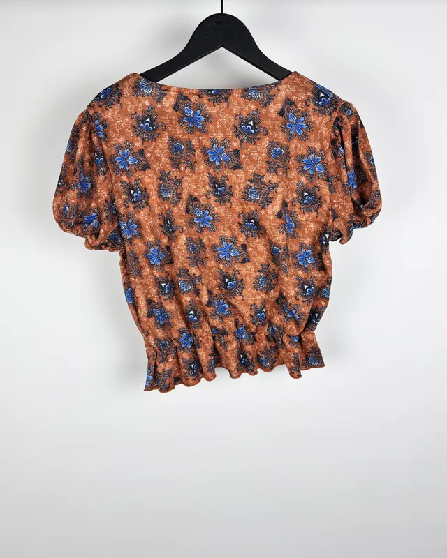 Remera marron corta estampada zara