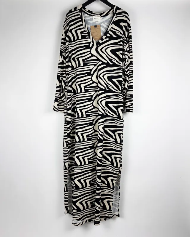 Vestido tejido beige y negro magnolia