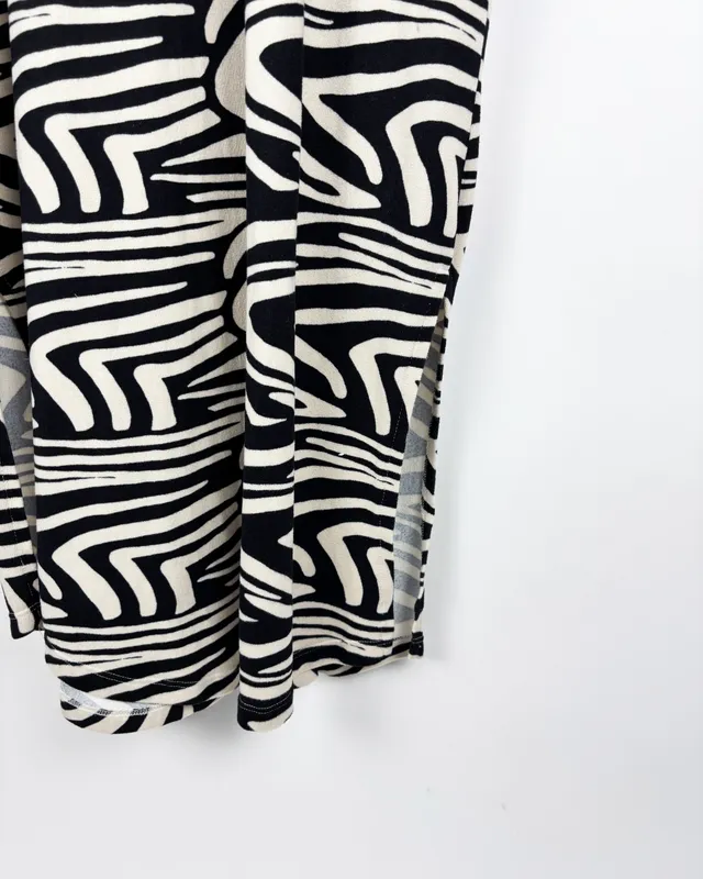 Vestido tejido beige y negro magnolia