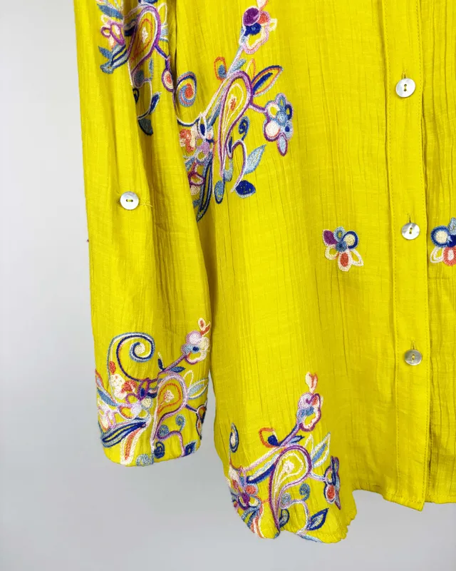 Camisa bordada fig and flower