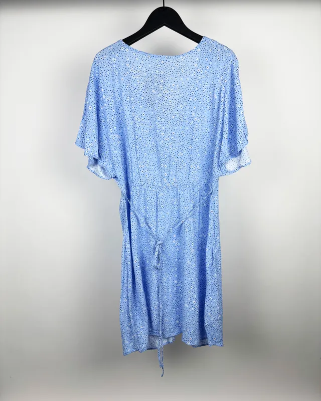 Vestido celeste mango