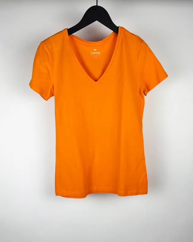 Remera naranja hering