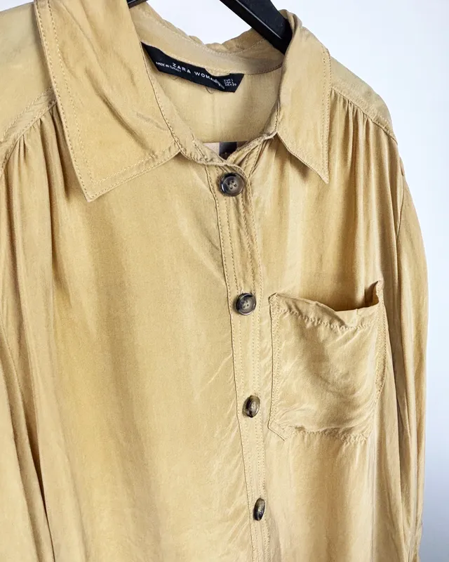 Camisa beige zara