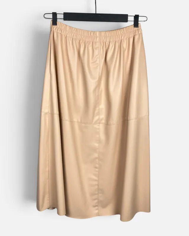 Pollera cuerina rosa zara
