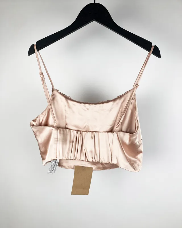 Top satinado rosa piel zara