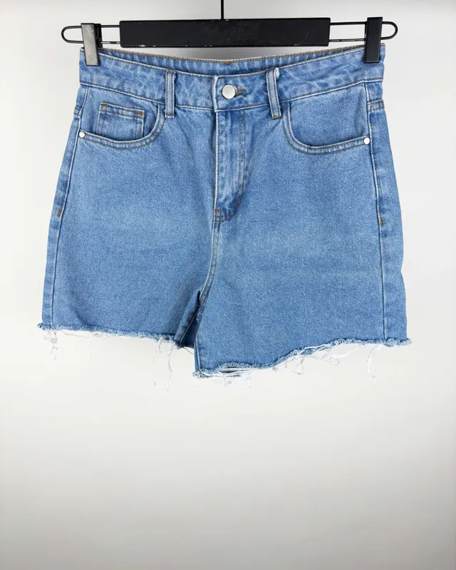 Short jean indian