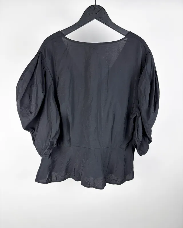Camisa negra h&m