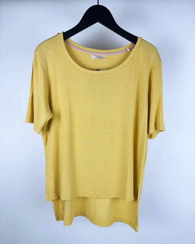 Remera amarilla lemon