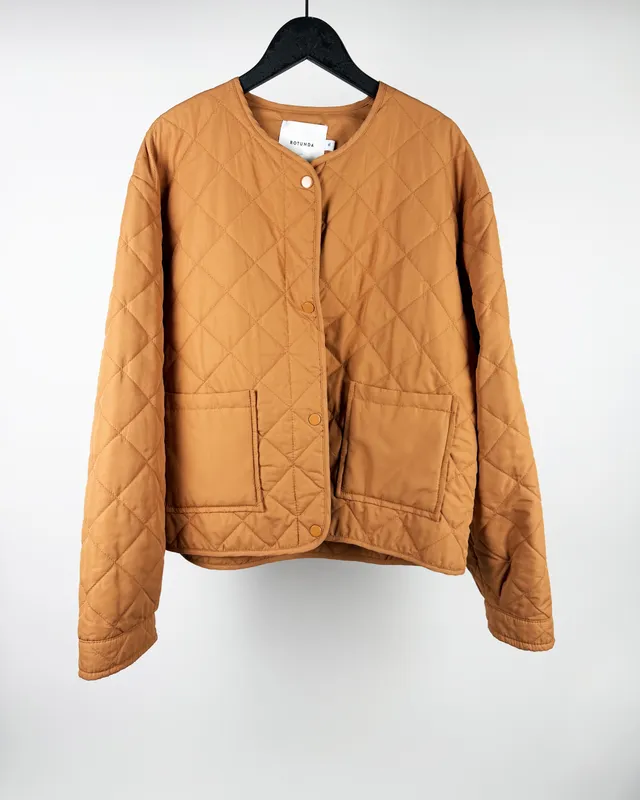 Campera capitoneada rotunda