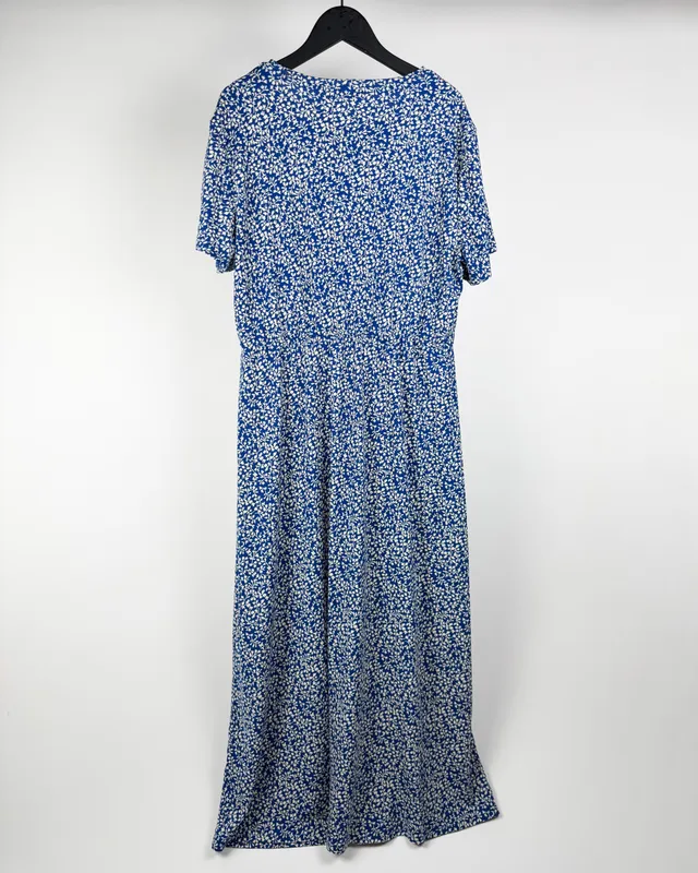 Vestido largo azul c/flores malabar