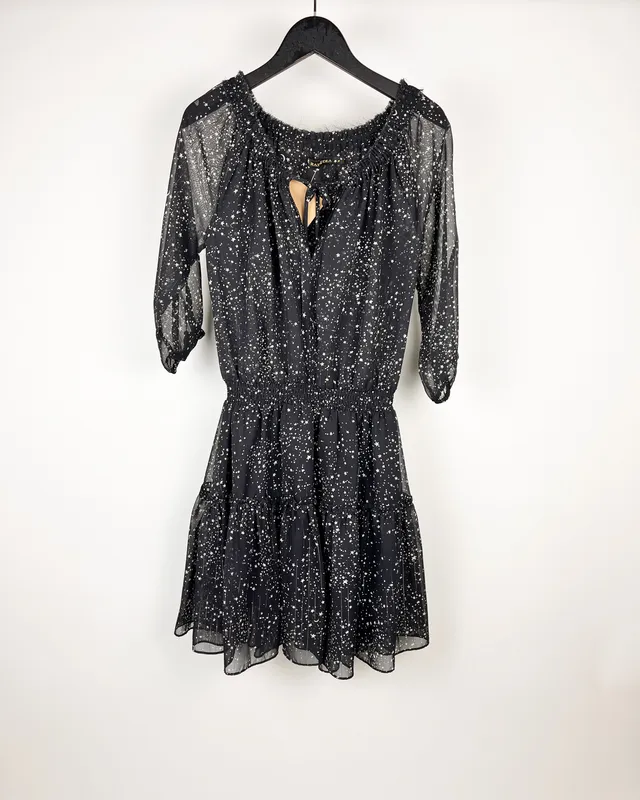 Vestido negro estampado rapsodia