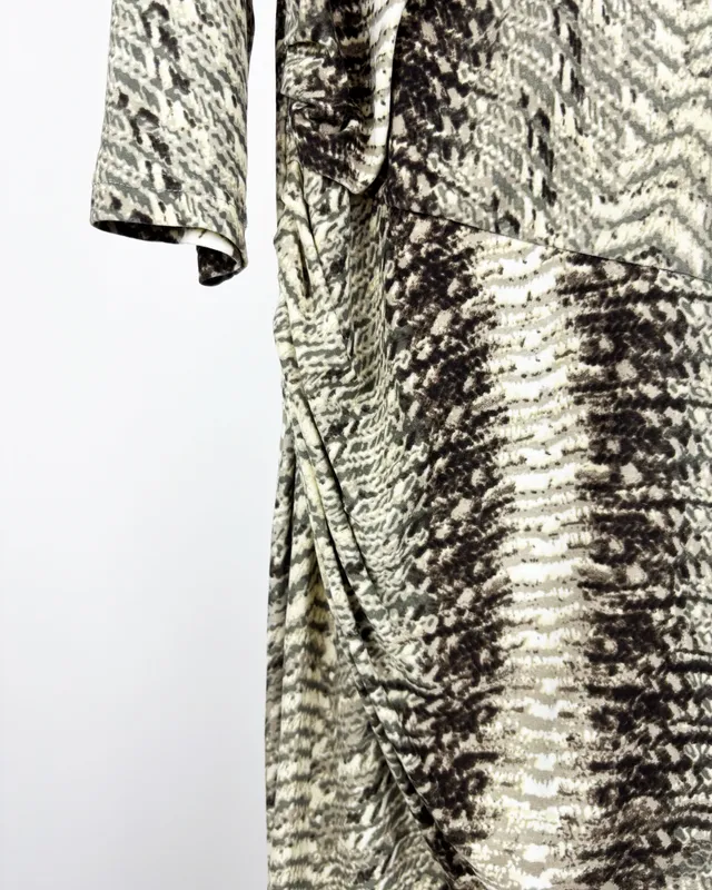 Vestido animal print victorai m.ortiz