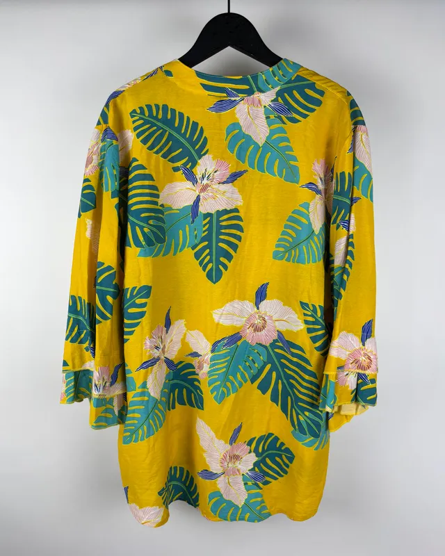 Camisa amarilla estampada lolita