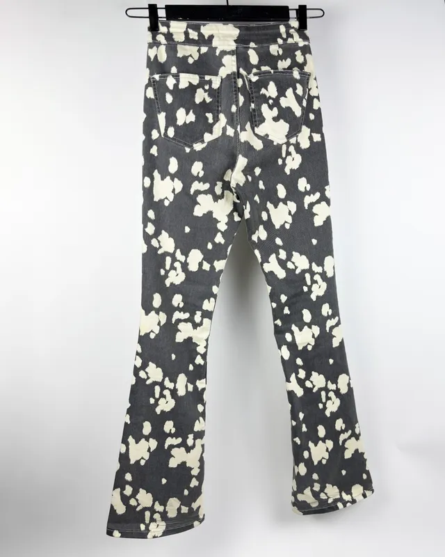 Jean gris estampado zara