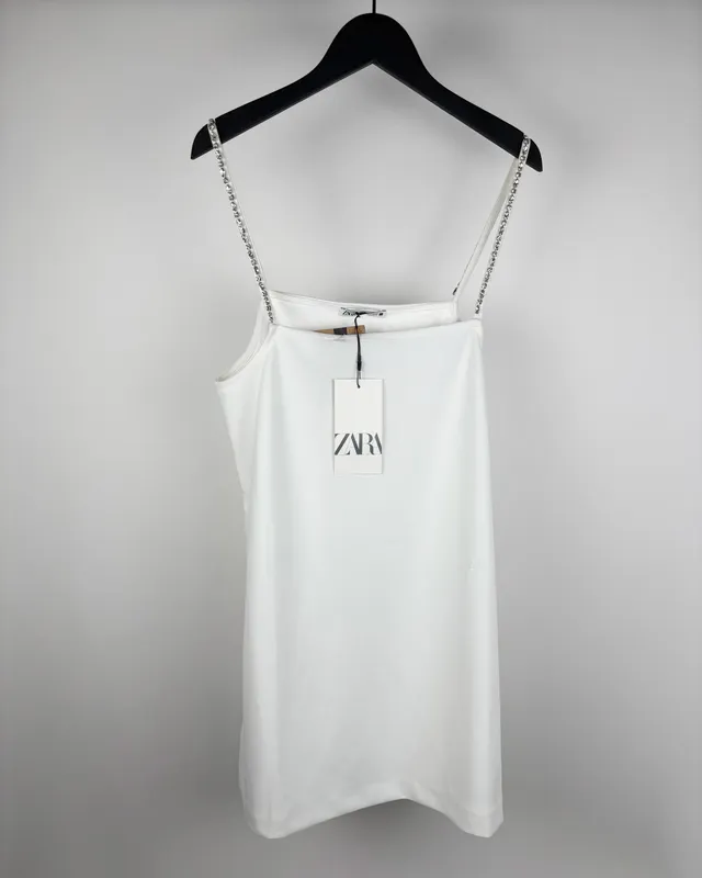 Vestido blanco c/strass zara