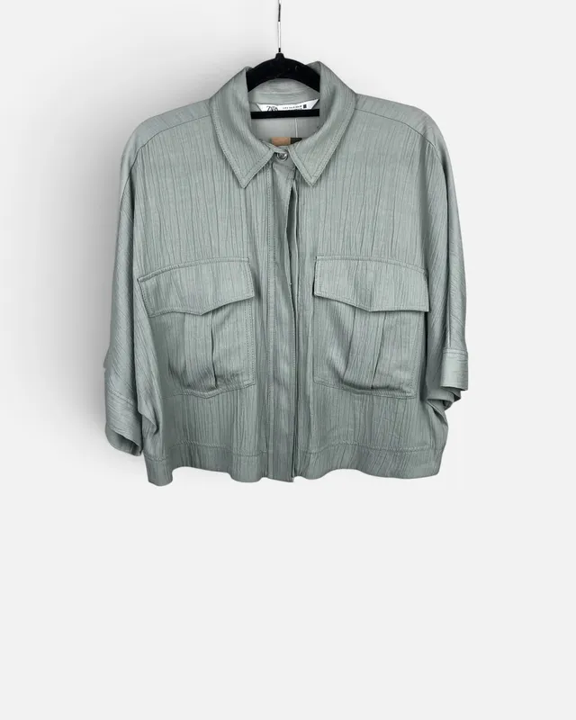 Camisa corta verde agua zara