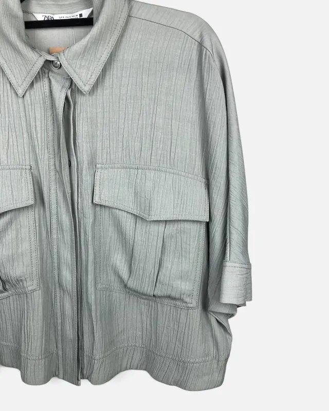 Camisa corta verde agua zara