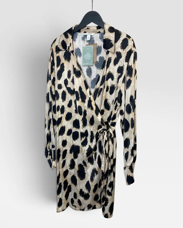 Vestido animal print h&m