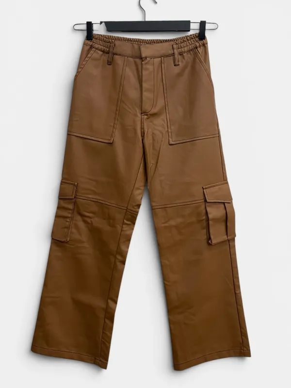Pantalon cargo eco cuero be ganesha
