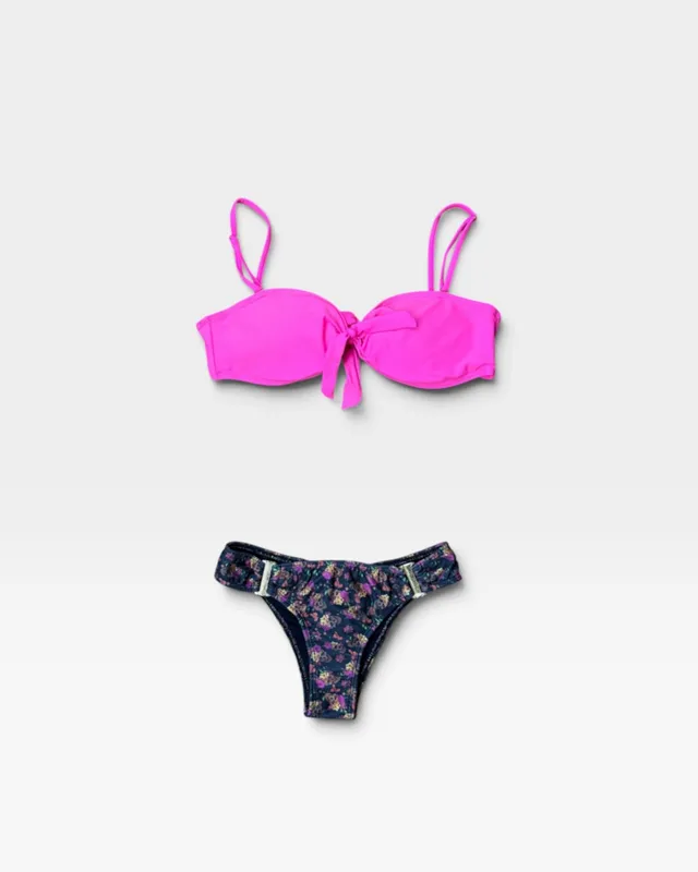 Bikini set estampado calaveras