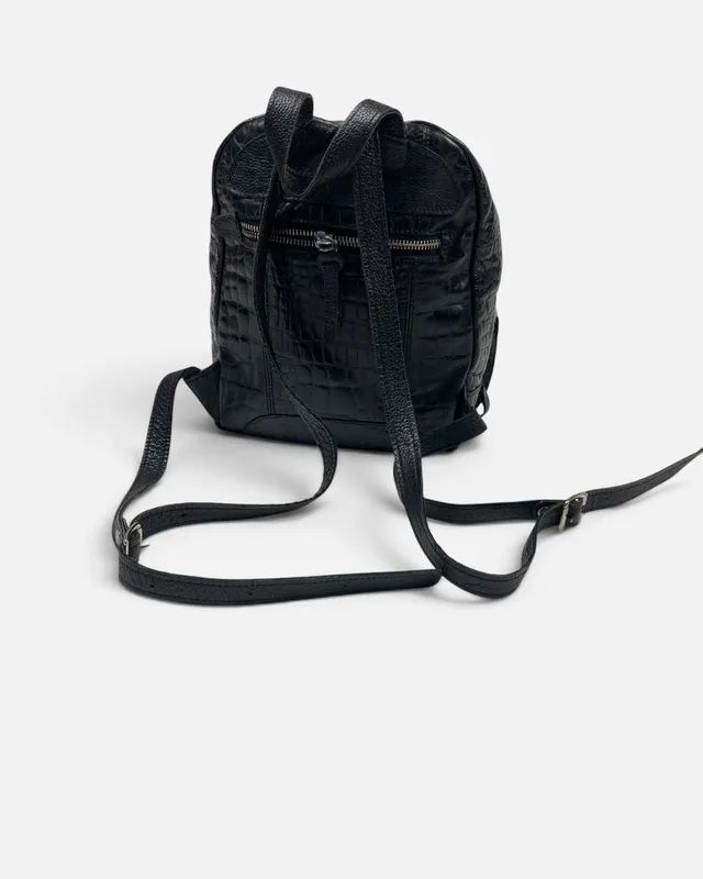 Mochila negra de cuero muss