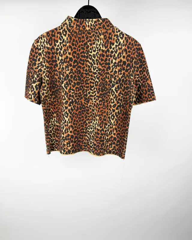 Remera animal print zara