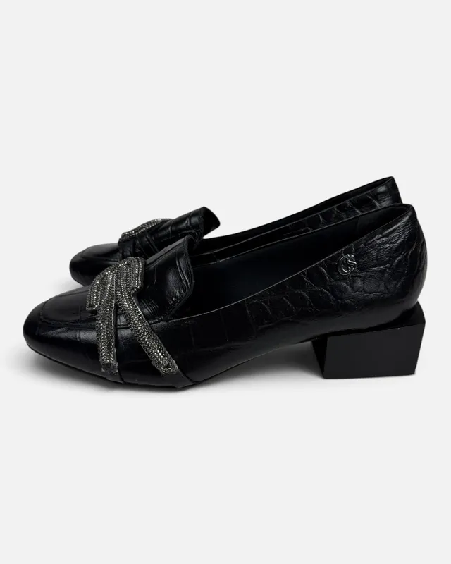 Mocasines negro c/cadena carmen steffen